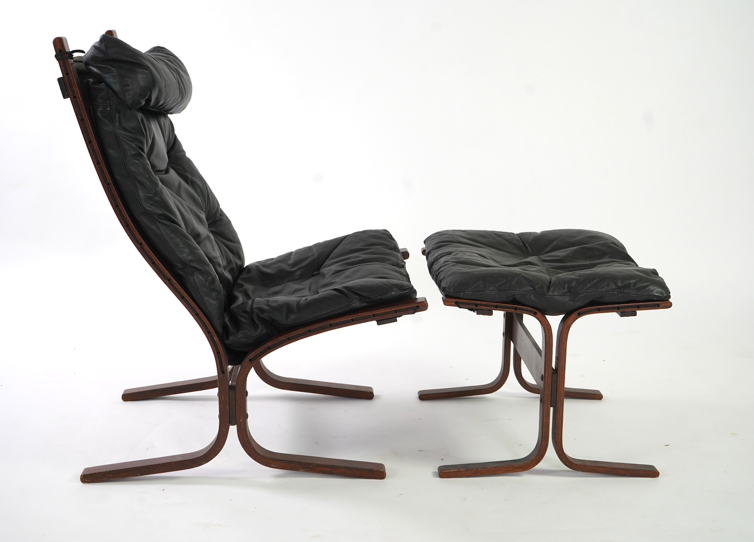 Ingmar Relling (Norwegian, 1920-2002) for Westnofa: A 'Siesta' lounge chair and ottoman